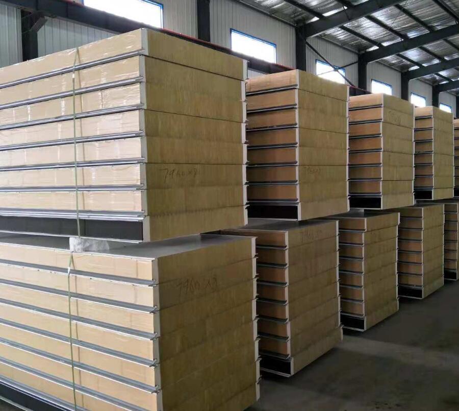 聚氨酯、聚苯乙烯保溫板